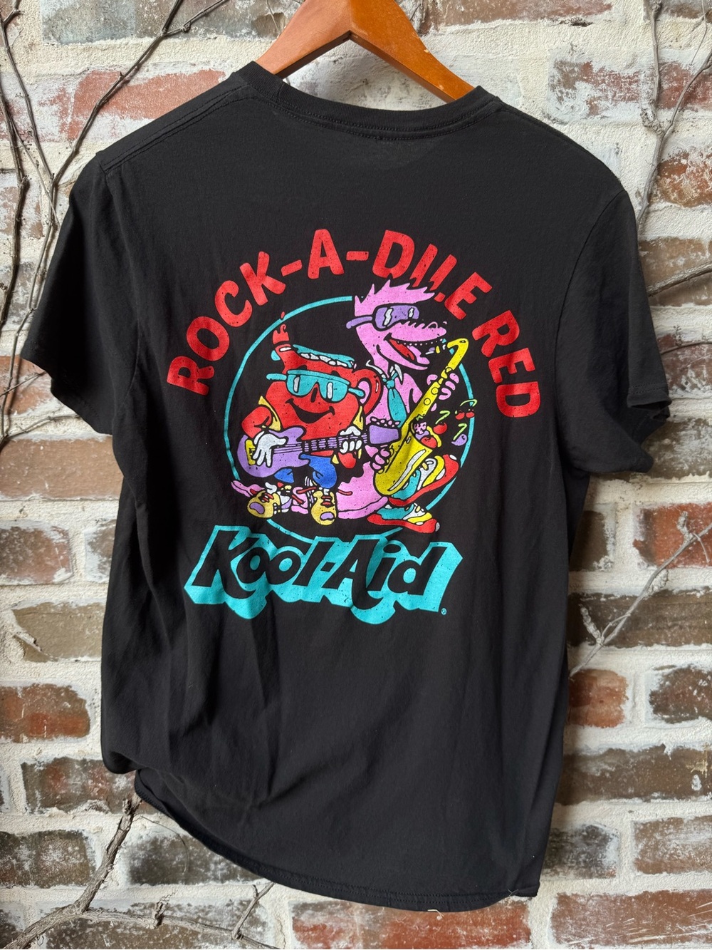 Mad Engine Kool-Aid Rock-A-Dile Red Retro Graphic Tee M